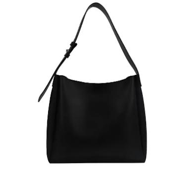 Shopper bag with buckle