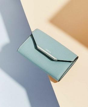 Bi-Fold Wallet for Women